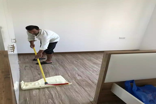 تنظيف الطابق في الكويت